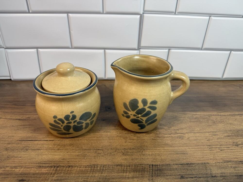 Vintage Pfaltzgraff Folk Art Creamer and Sugar Bowl w/ Lid